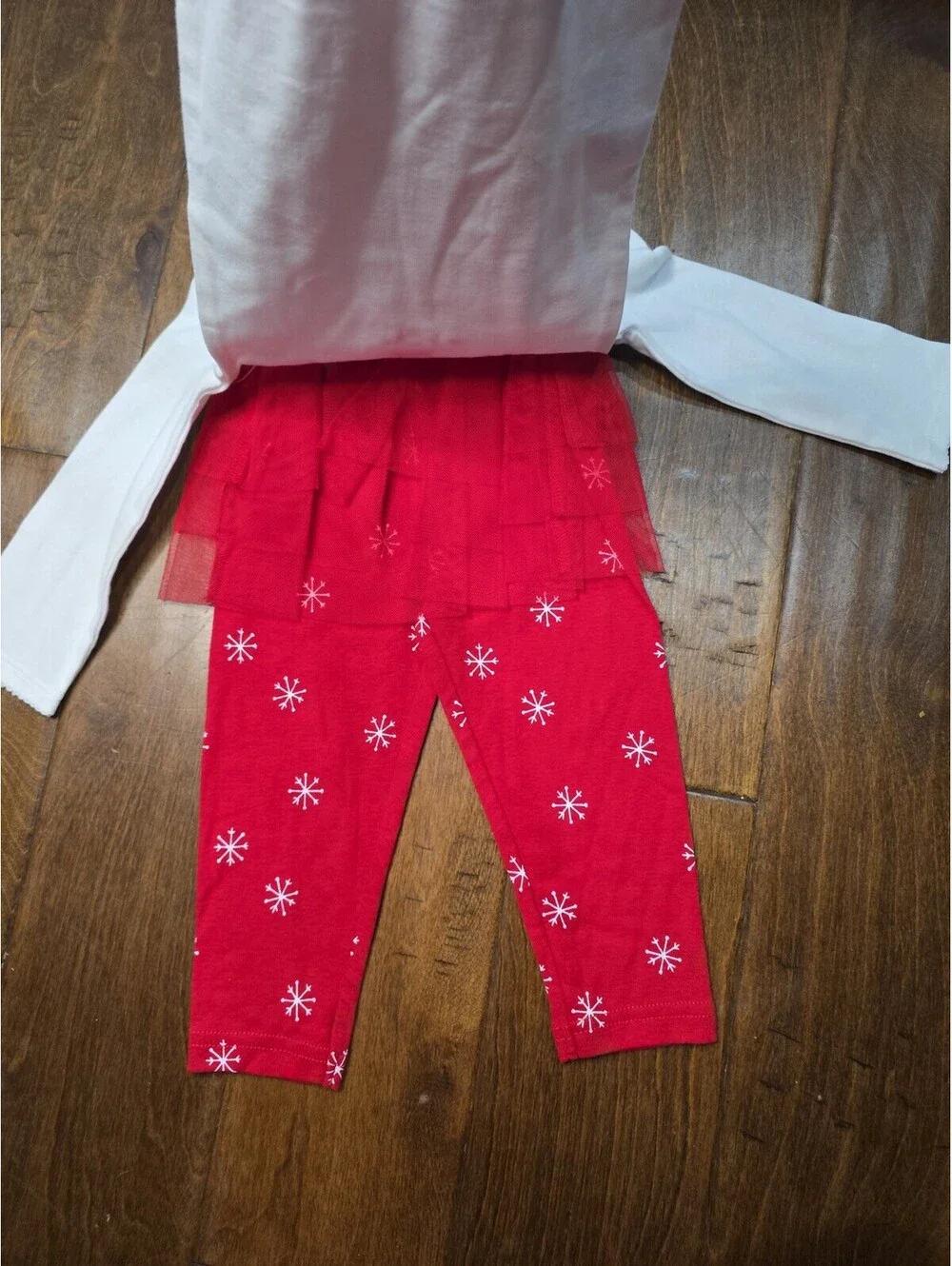 12m NWT snowman outfir from carters 172G8